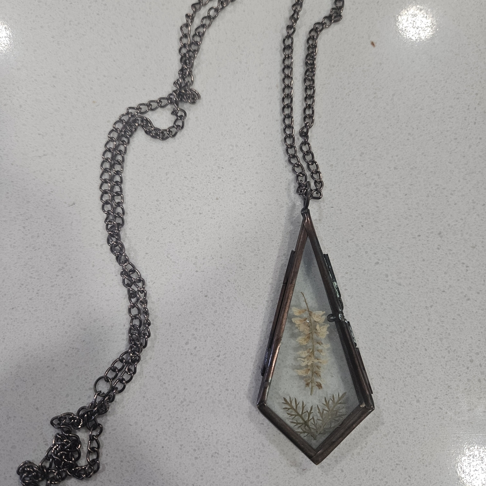 Geometric Pendant Necklace with Botanical Design